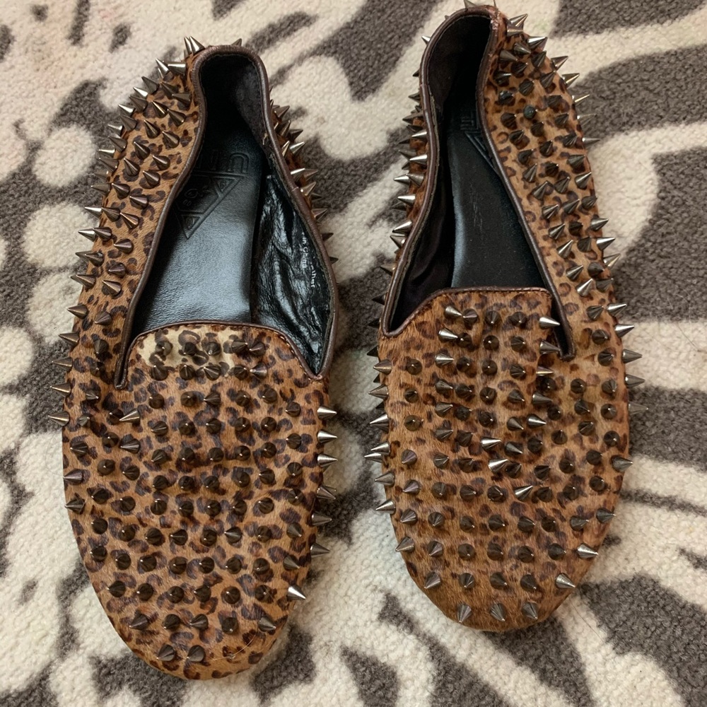 UNIF leather spiked flats!